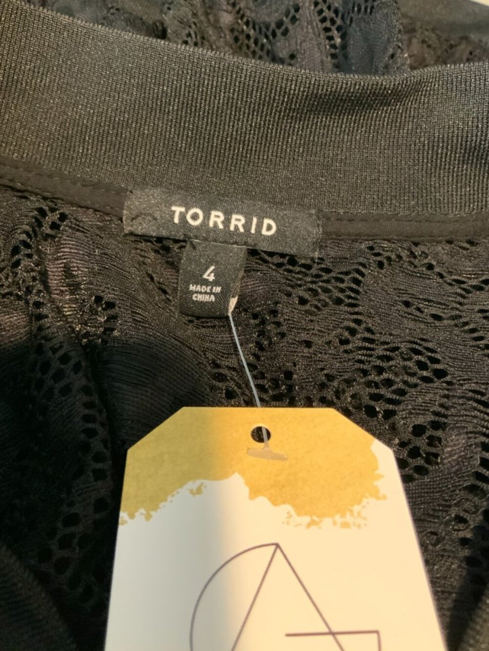 Torrid Black Ruffle Sheer Floral Embroidered Lace Zip-Up Jacket, Size 4X - Picture 7 of 9